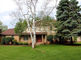 4815 Princess Ct, Sylvania, OH 43560