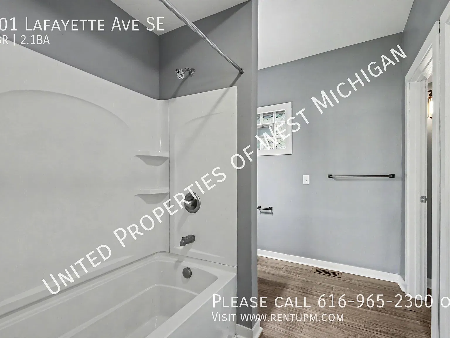 Available Now! | 4 bedroom, 2.5 Bathroom Single Family Home in the SECA Neighborhood | Detached 2... — Photo 4