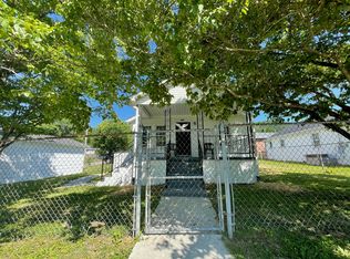 928 W Walden St, La Follette, TN 37766