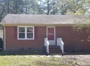 3049 Holiday Marina Rd, Hayes, VA 23072