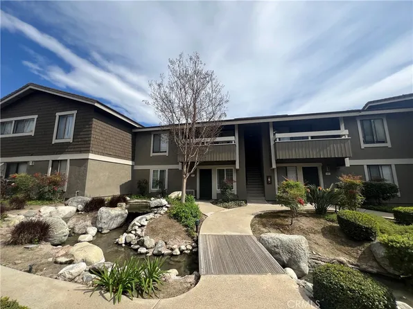 306 Streamwood, Irvine, CA 92620