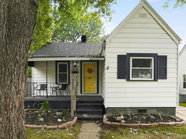 27036 Townley St, Madison Heights, MI 48071
