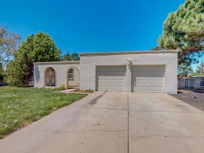 6825 Luella Anne Ct NE, Albuquerque, NM, 87109