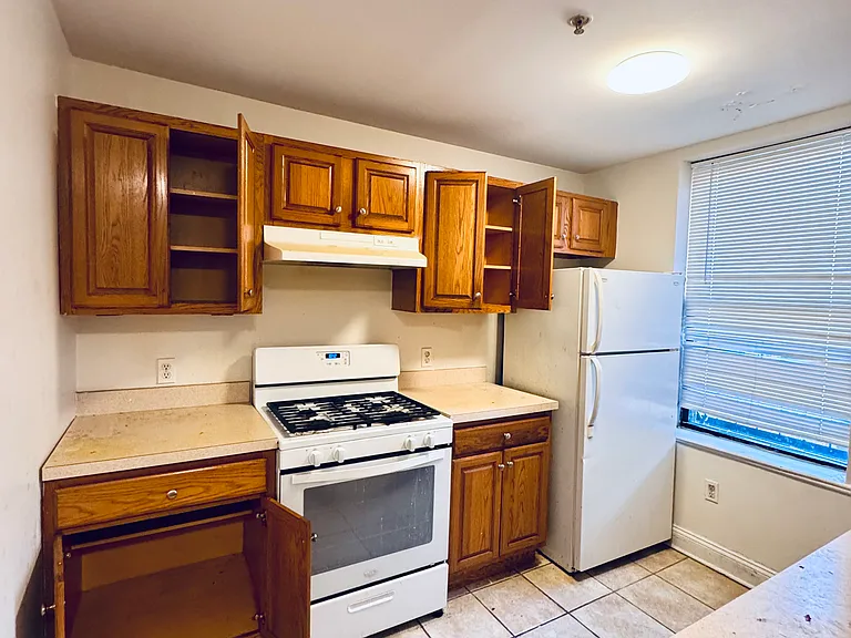 140 Virginia Ave #302 — Photo 11