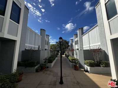 1044 20th St #11, Santa Monica, CA, 90403
