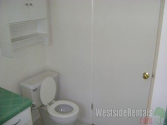 5th image of 21019 Valerio St