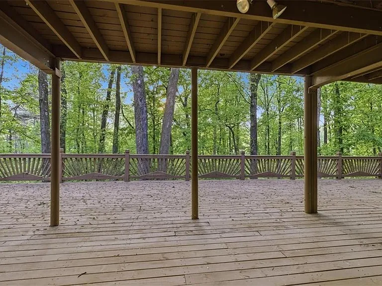9485 Martin Rd — Photo 44