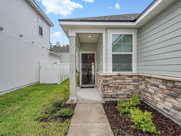 14757 Cashew Ave — Photo 5