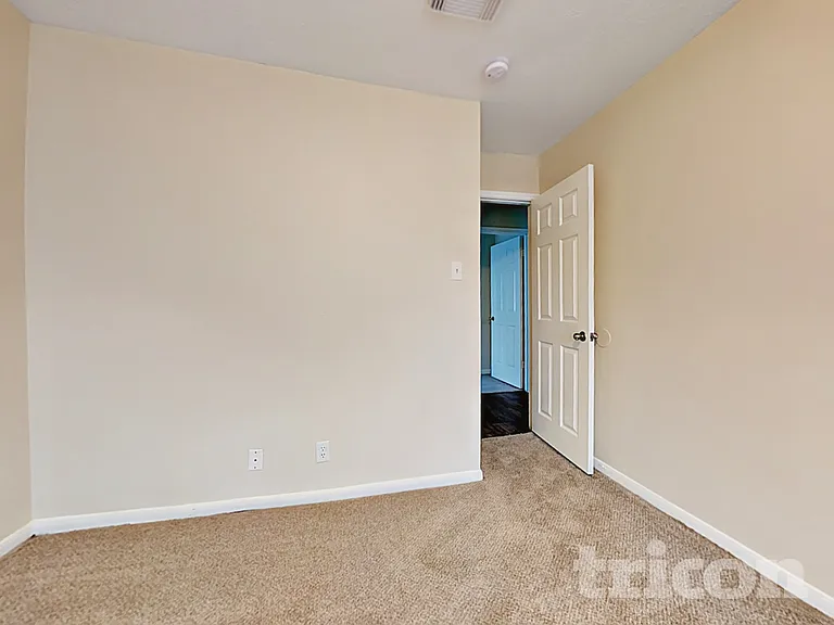 20103 Bambiwoods Dr — Photo 11