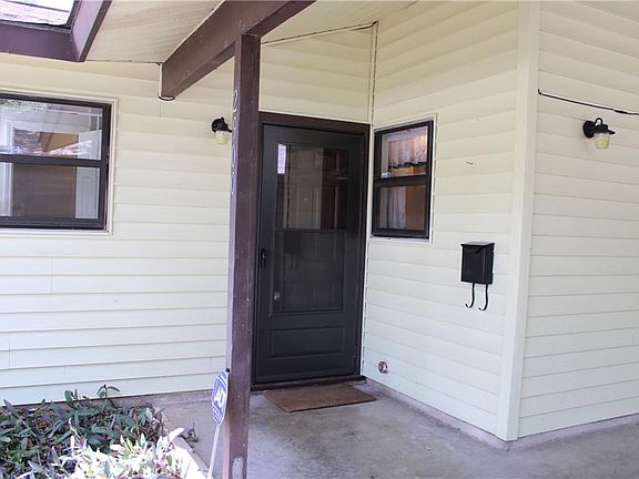 4th image of 2900 Brinwood Ave