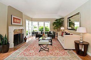 4th image of 55 Crestlake Dr