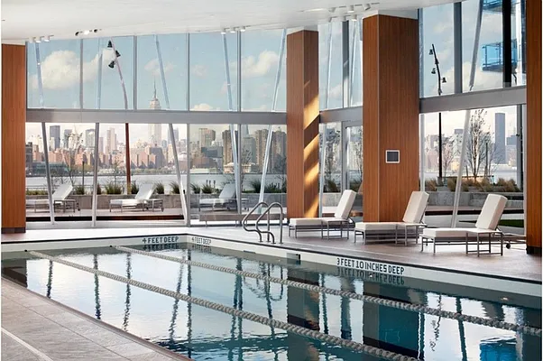 Rented by MNS | media 23