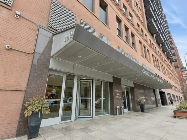 165 N Canal St APT 1409, Chicago, IL 60606