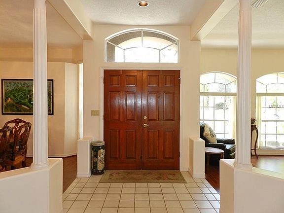 5th image of 10418 Nightengale Dr