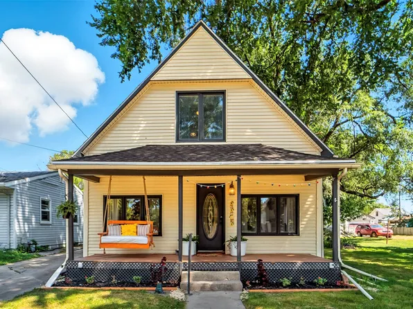 1507 Searle St, Des Moines, IA 50317