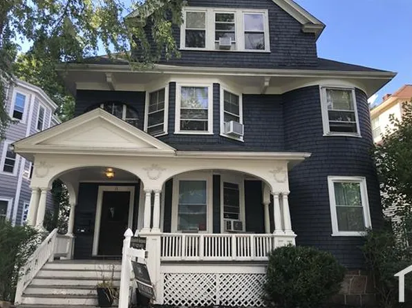 11 Gaylord St #2, Dorchester, MA 02124