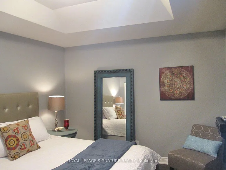18B Algoma St — Photo 5