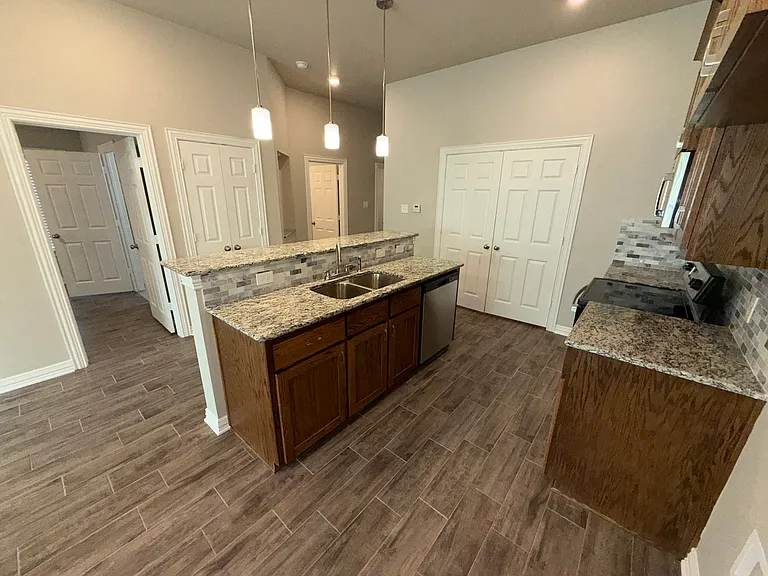 3309 Addison Way — Photo 6