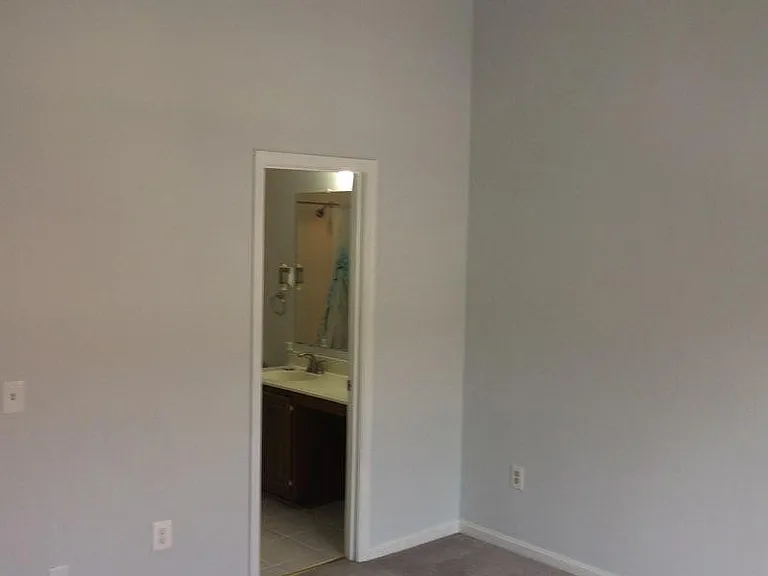 9614 Hingston Downs — Photo 30