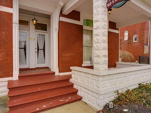 5th image of 915 S 1st St