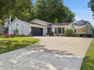 15162 S Thomas Ct, Plainfield, IL 60544