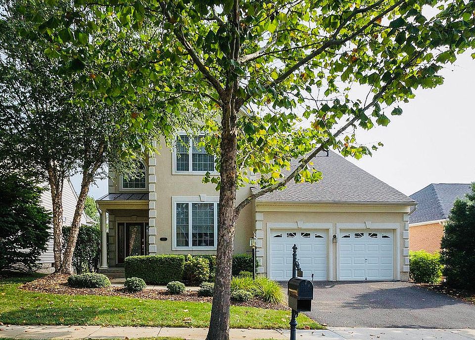 1st image of 5217 Bent Grass Dr