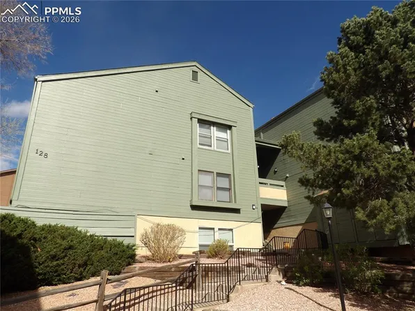 128 W Rockrimmon Blvd APT 201, Colorado Springs, CO 80919