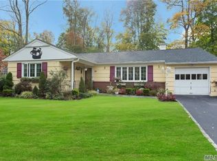 69 Ransom Ave, Sea Cliff, NY 11579