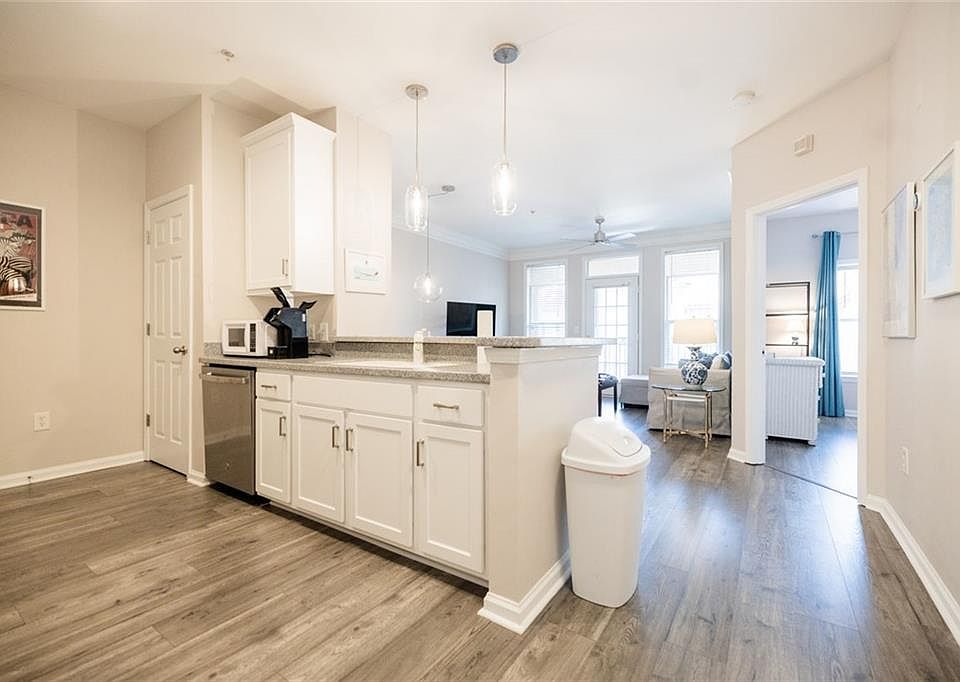 1st image of 955 Juniper St NE Unit 2315