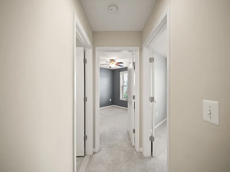 1431 Occoquan Heights Ct — Photo 32