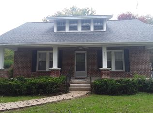 1225 S College St, Smithville, TN 37166