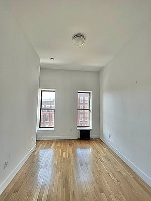 4th image of 1063 Bedford Ave APT 4A