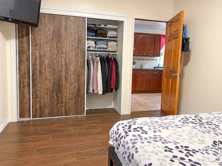 Bedroom #1