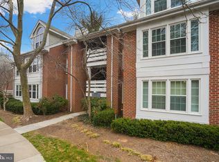 11170 Beaver Trail Ct, Reston, VA 20191