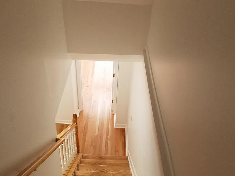 1454 William St — Photo 19
