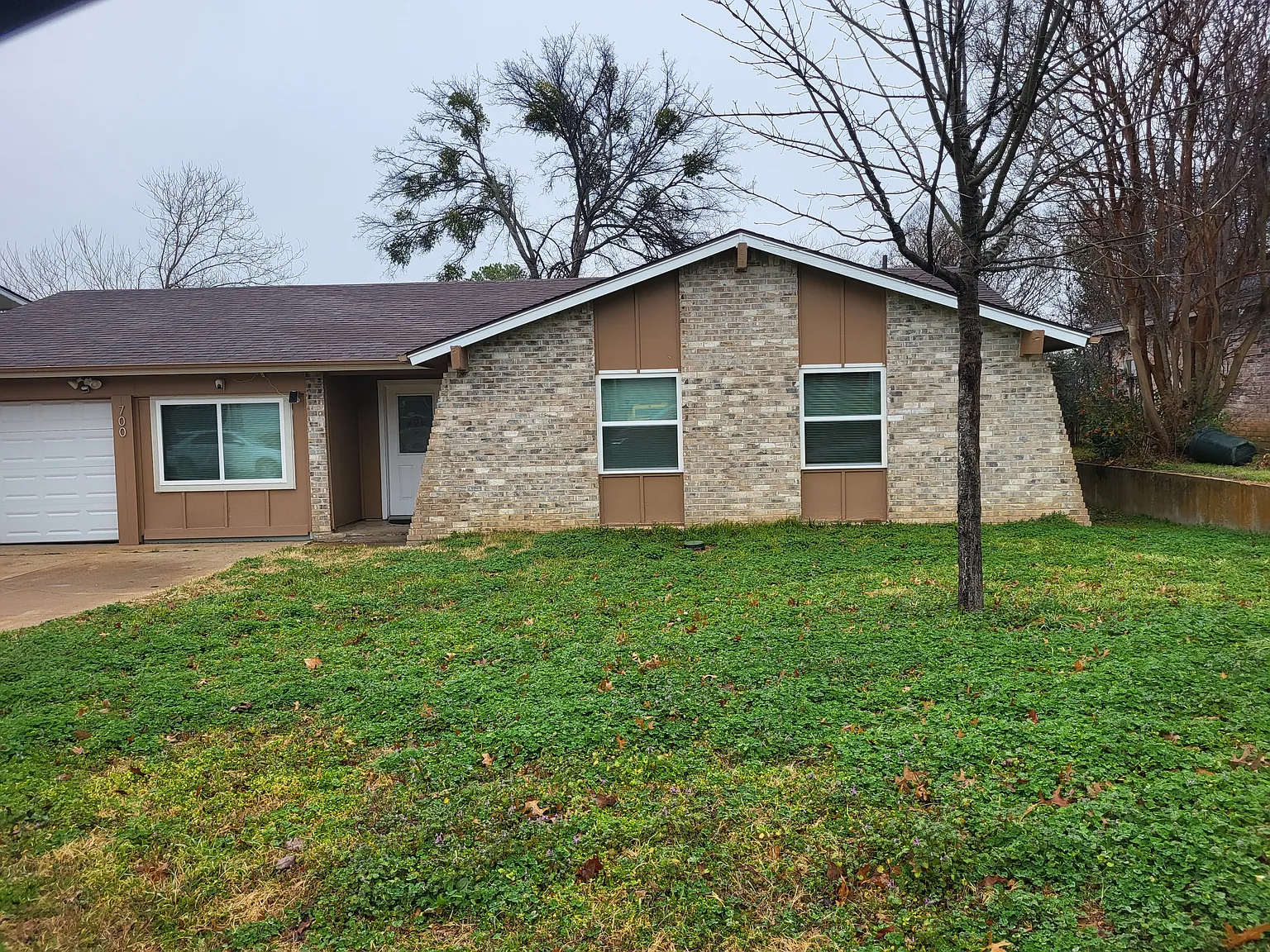 4 bedroom 2 bath HomeAway N Euless — Photo 2