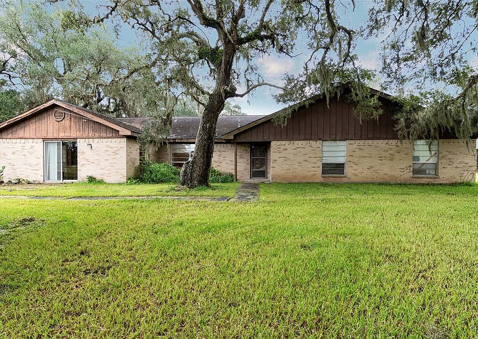 1st image of 4972 County Road 517