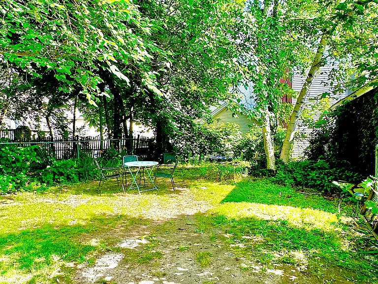 78 Arnold St #2 — Photo 10
