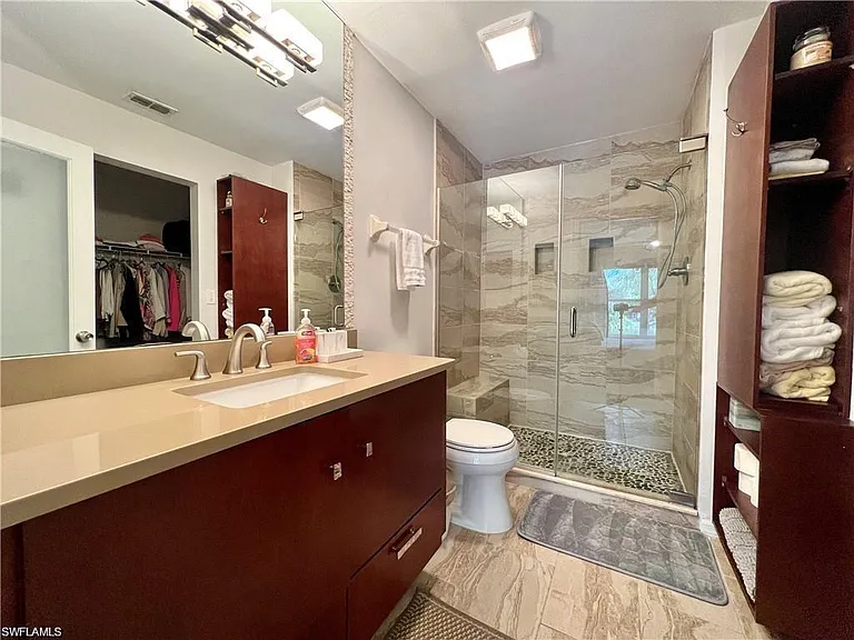 1120 Sarah Jean Cir #B-205 — Photo 24