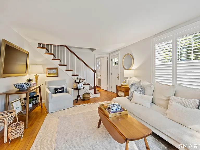 6 Bower Rd — Photo 10