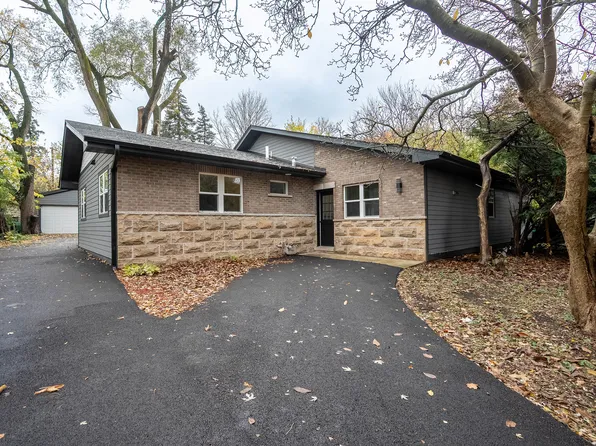 2N112 Virginia Ave, Glen Ellyn, IL 60137