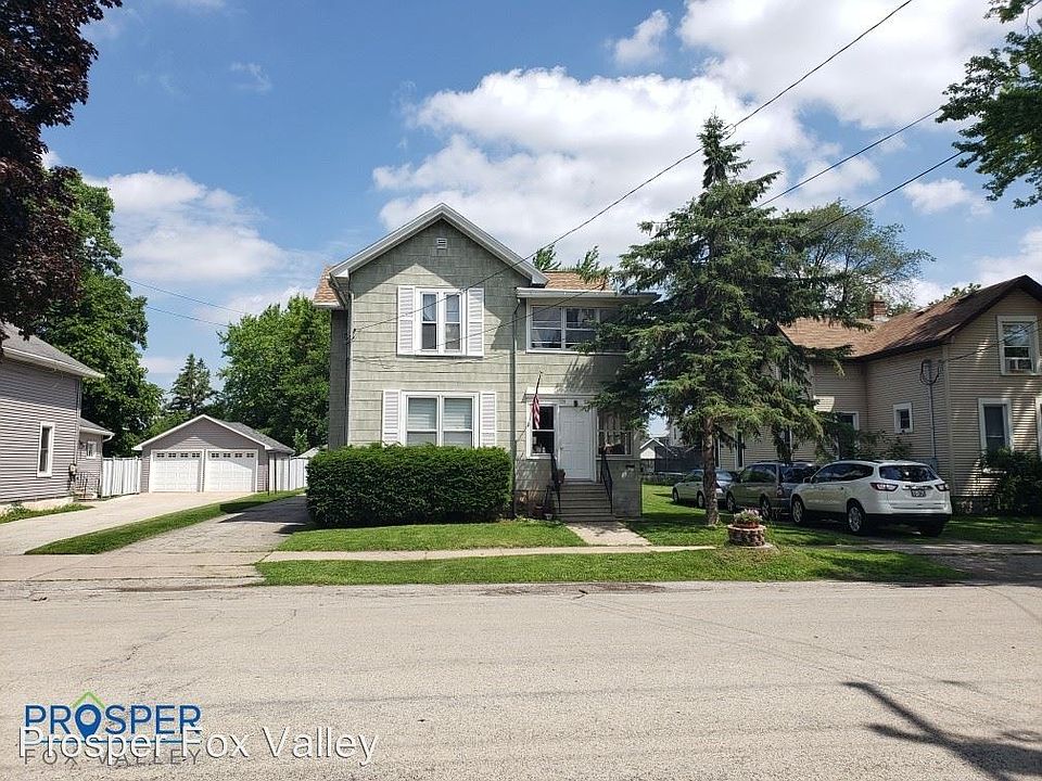 2nd image of 336 W 10th Ave
