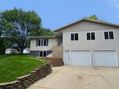 805 Louis Ave, Jackson, MN, 56143