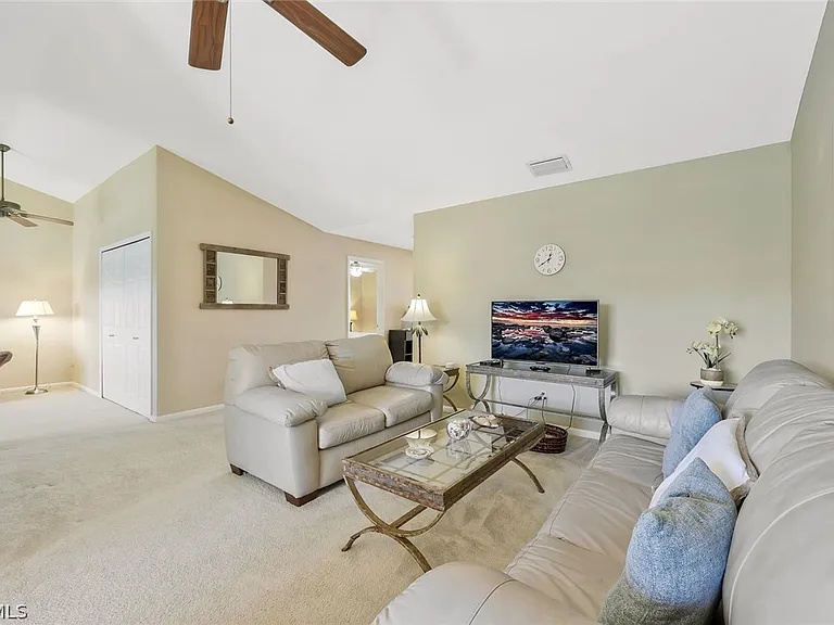 8445 Charter Club Cir #11 — Photo 10