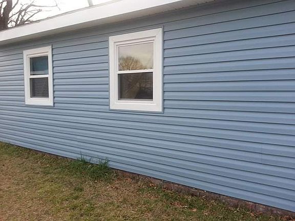 2nd image of 2702 Cayce Dr