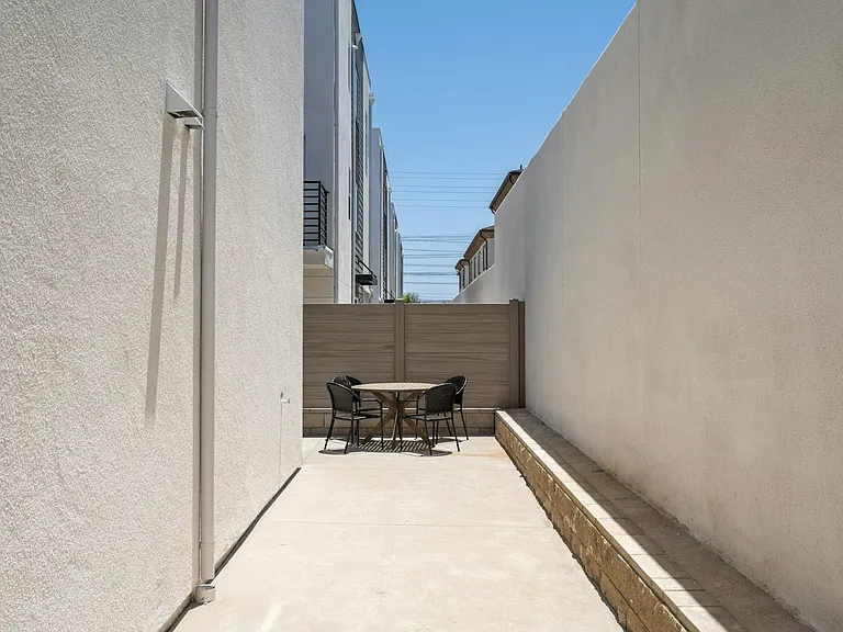 2906 Foundry Ct — Photo 42