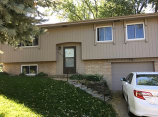 21217 Welsh Rd, Elkhorn, NE 68022