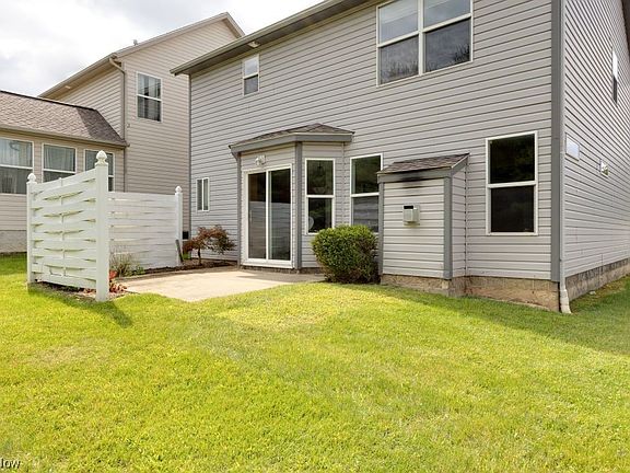 3rd image of 5281 Deer Trace Dr