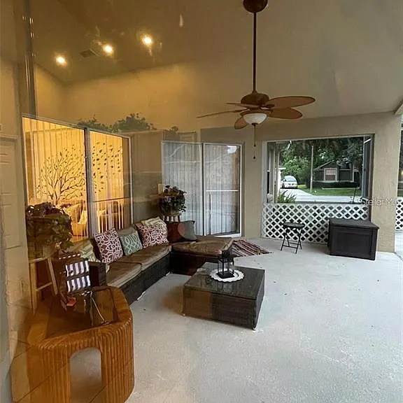 519 Thousand Oaks Blvd — Photo 12