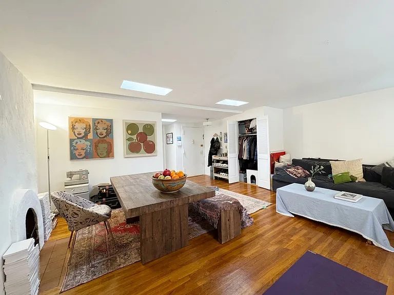 459 W 24th St #3 — Photo 2